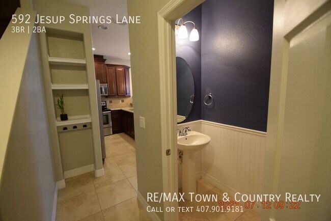 Building Photo - 592 Jesup Springs Ln