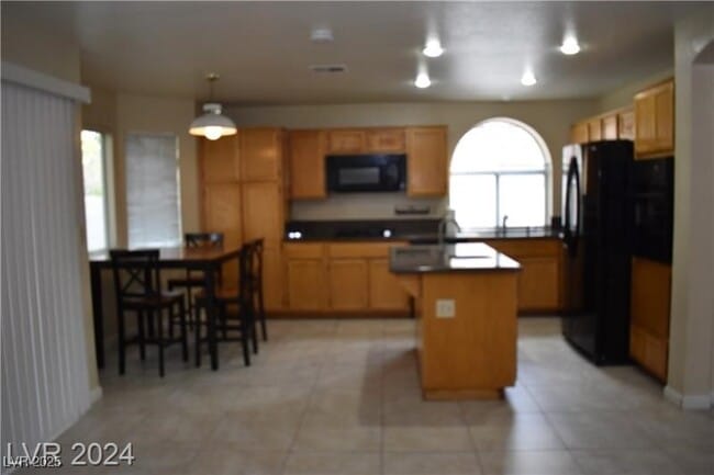 Building Photo - 3116 Forest Lake St