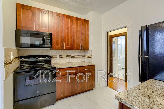 Building Photo - 2516 N 48th St