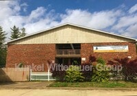 Building Photo - 1320 N 1st St