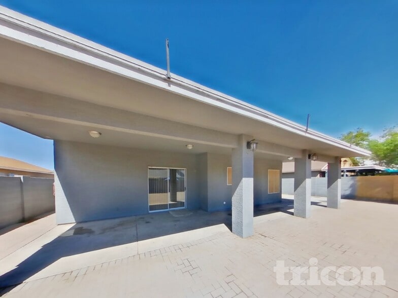 Building Photo - 2613 N 89th Dr