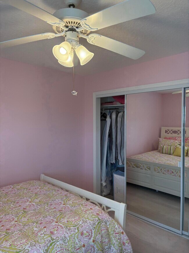 Building Photo - 927 Augusta Pointe Dr