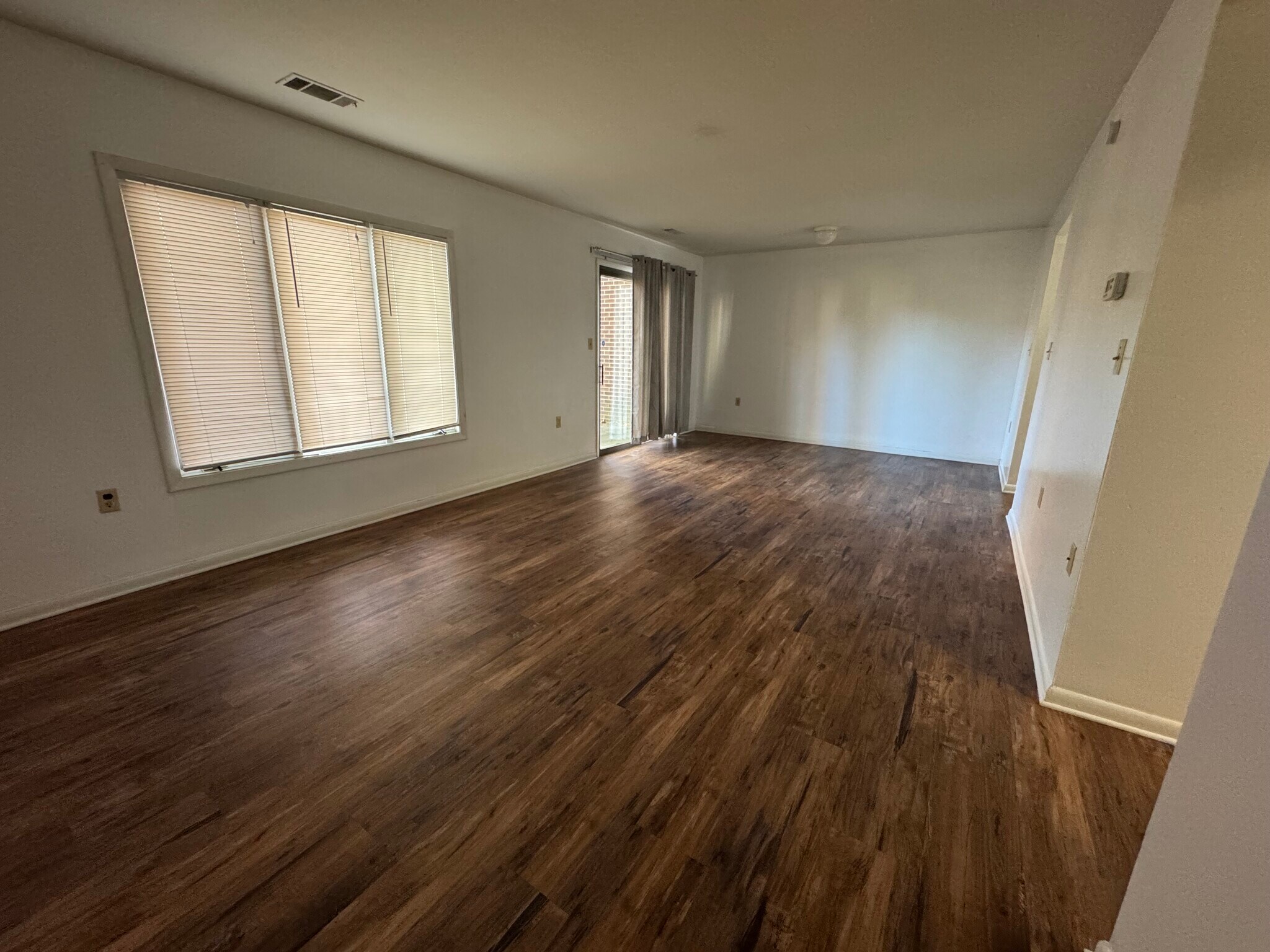 Building Photo - 334 Shenandoah Cir