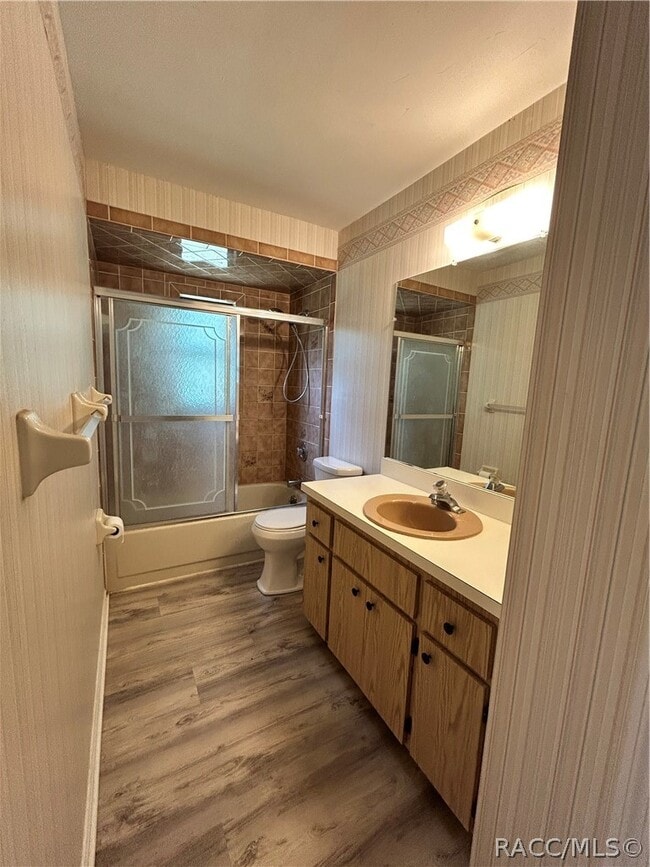 Building Photo - 7236 E Oak Isle Dr