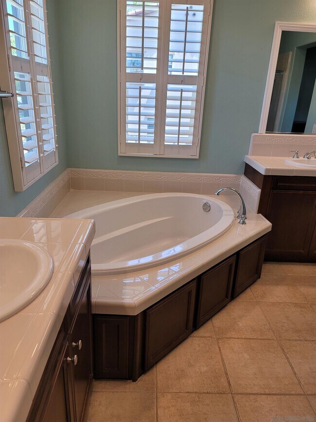 Building Photo - 15503 Bristol Ridge Terrace