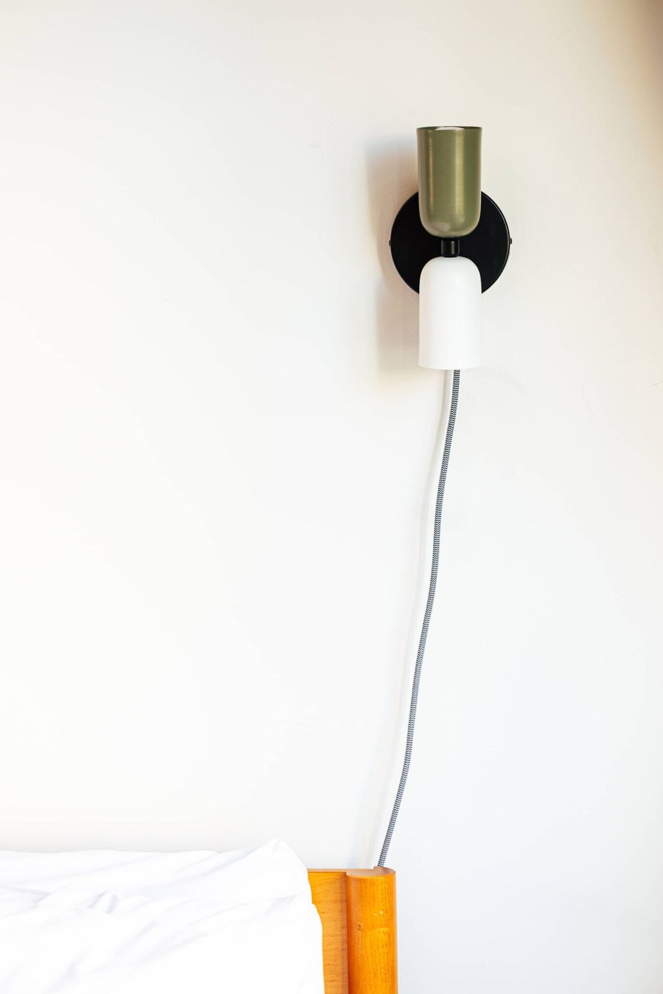 Building Photo - 1911 3rd Ave N