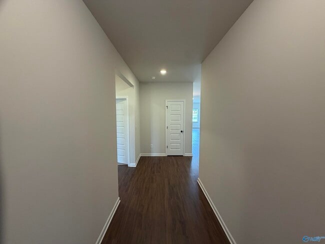 Building Photo - 238 Schoolhouse Dr