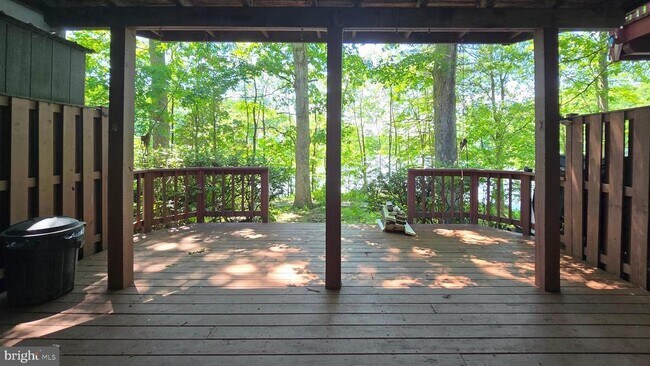 Building Photo - 13326 Waterside Cir