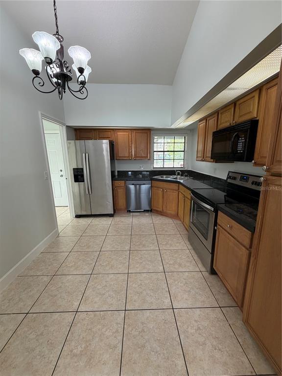 Building Photo - 6933 Rembrandt Dr