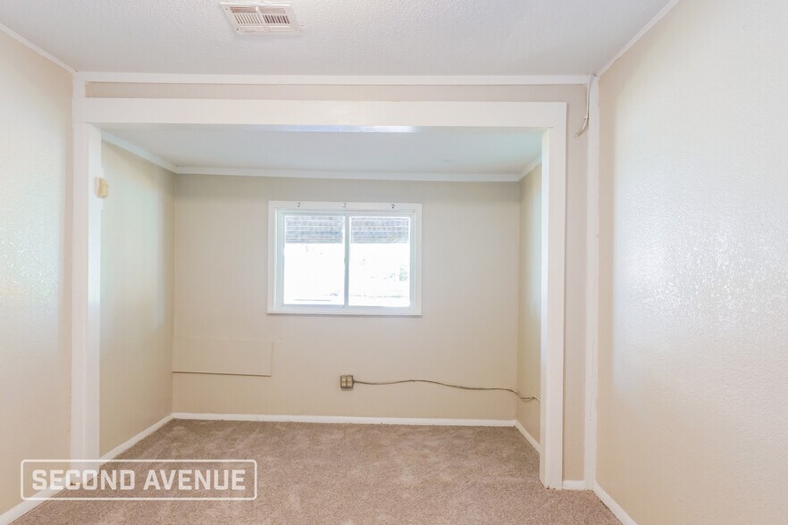 Building Photo - 4324 SE 39th St