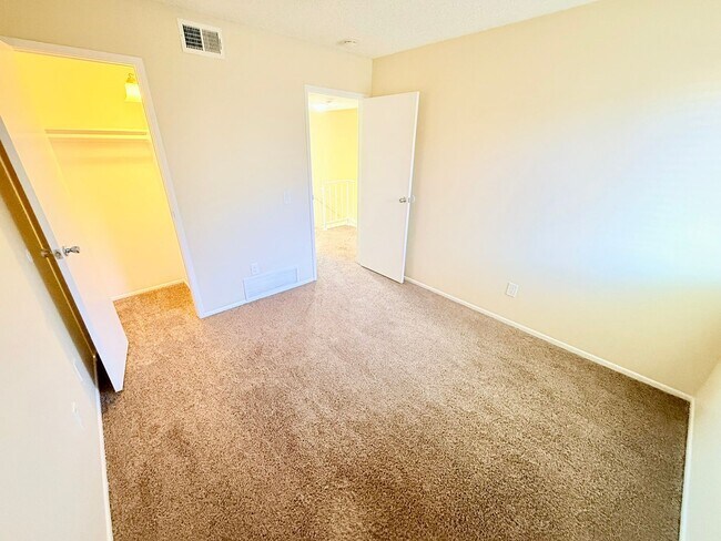 Building Photo - Spacious 3-Bedroom Condo in the Indian Canyon Gardens Community