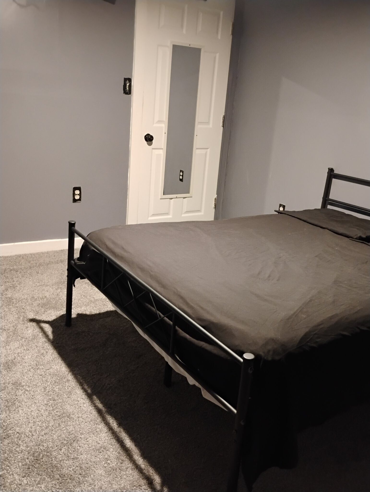 Building Photo - 16511 Snowden St