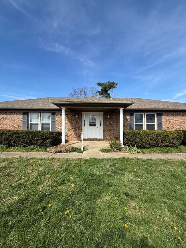 Building Photo - 2 Bedroom, 1 Bathroom in Nicholasville!