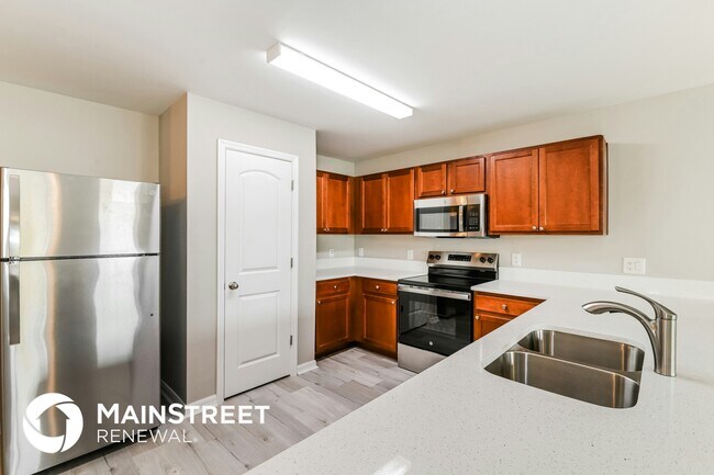 Building Photo - 611 NW 27th St