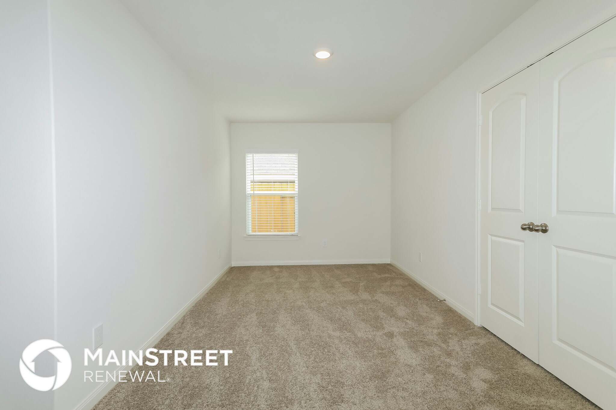 Building Photo - 26849 Steinbeck Dr