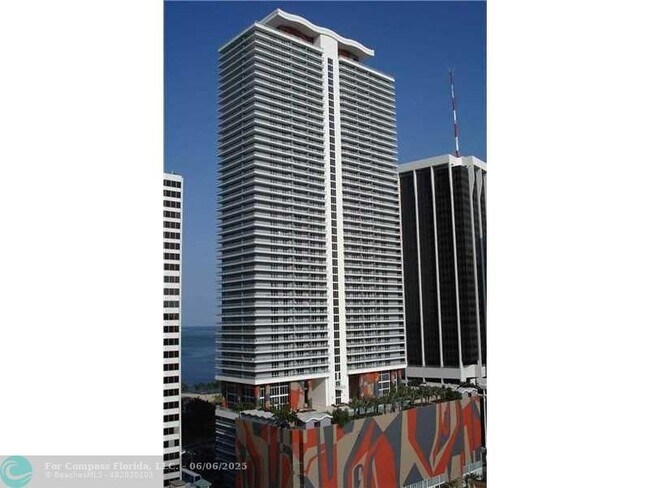 Building Photo - 50 Biscayne Blvd