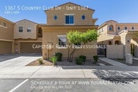 Building Photo - 1367 S Country Club Dr