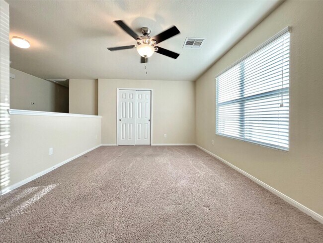 Building Photo - 14903 Vinegrove Falls Ct