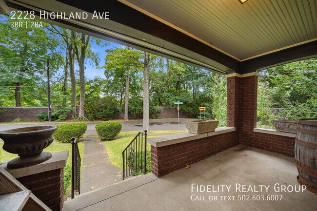Building Photo - 2228 Highland Ave