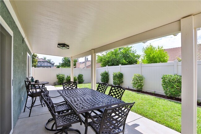 Building Photo - 7360 Cascade Ct