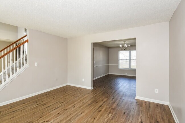 Building Photo - 6083 Trotters Cir