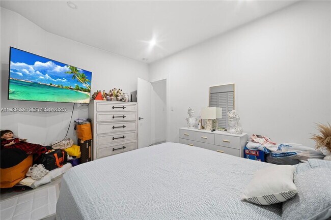 Building Photo - 3634 SW 156th Ct