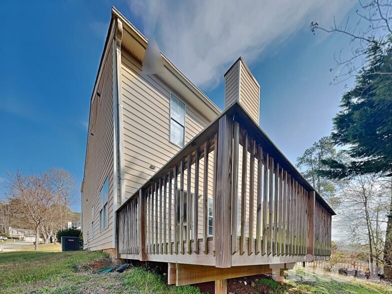 Building Photo - 6591 Anson Ct