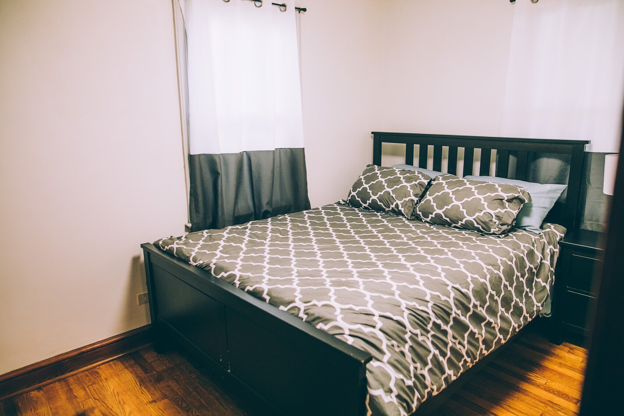 Building Photo - 1111 Rayon St