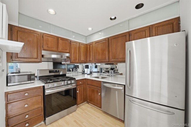 Building Photo - 149 Fenimore Rd