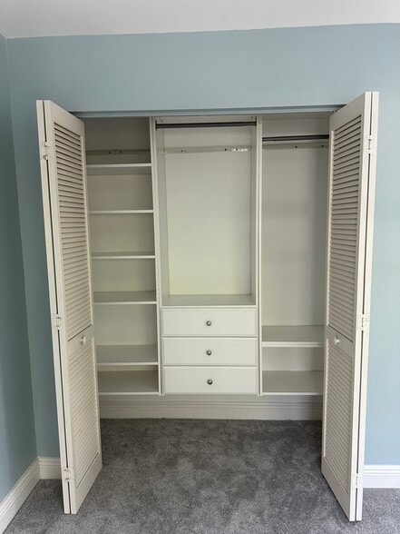 3rd Bedroom Closet - 3403 W Granada St