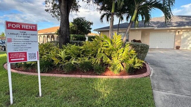 Building Photo - 3633 Country Club Blvd