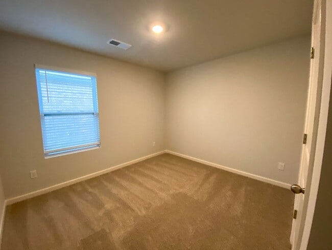 Building Photo - 3 bed 2 bath new construction in 2025 by DR Horton