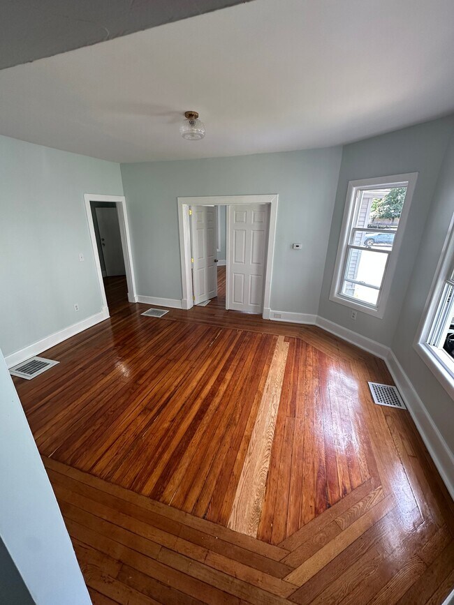 Building Photo - 342 Wilbraham Rd