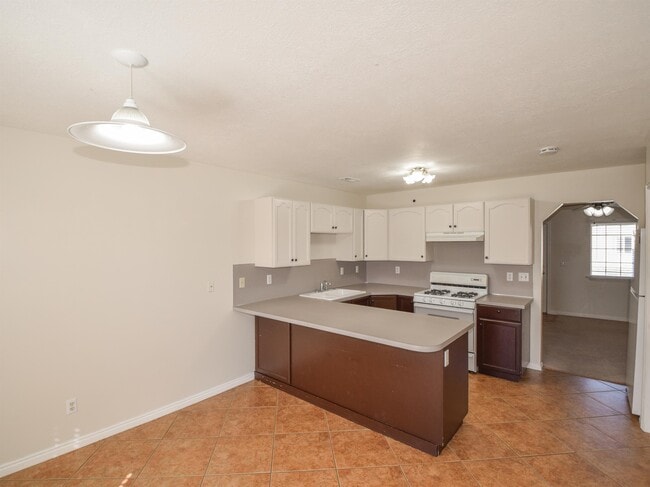 Building Photo - 262 W 1395 S