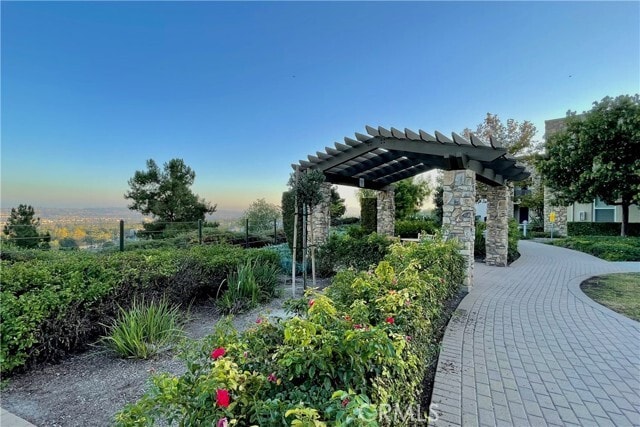 Building Photo - 84 Meridian Dr