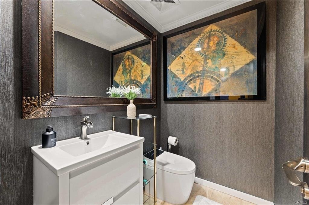 Building Photo - 4007 Alta Mesa Dr