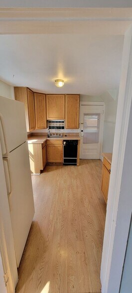 Building Photo - 1115 13th St