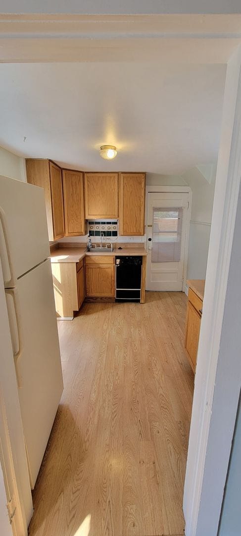 Building Photo - Charming 2BR House in Greeley with Large F...