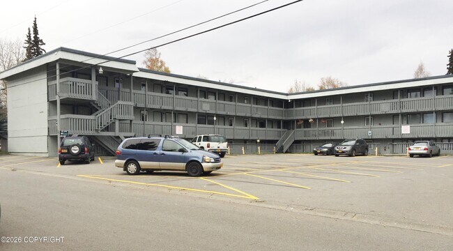 Building Photo - 2805 W 31st Ave