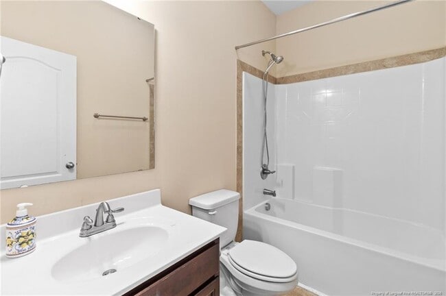 Building Photo - 937 Liberty Ln