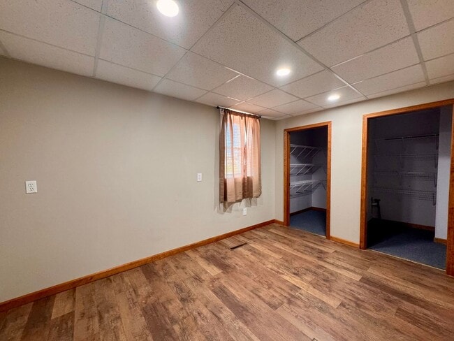 Building Photo - Recently remodeled 3-bedroom, 1.5 bath in the brewery district area