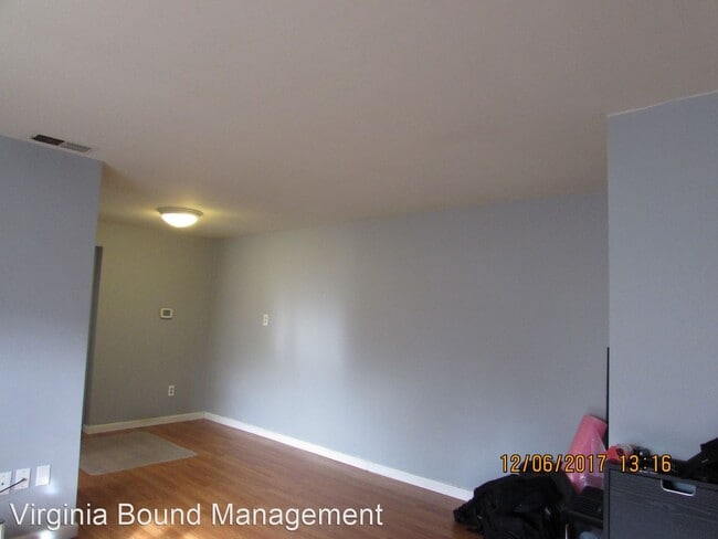 Building Photo - 1 br, 1 bath House - 808 S Arlington Mill ...