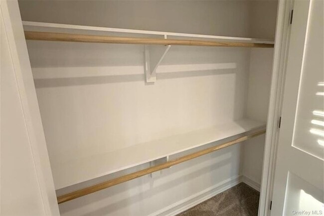 Building Photo - 122 Greenwich Ave