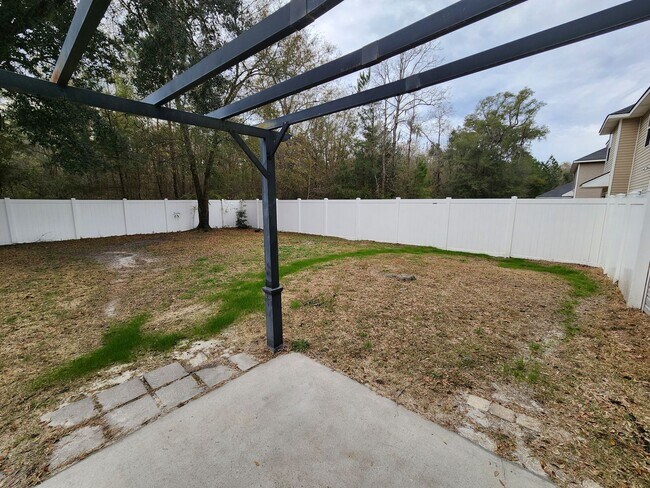 Building Photo - 1237 Peacock Trail