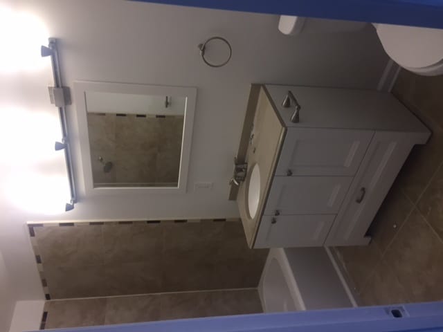 Building Photo - 1 Downing Pl NE