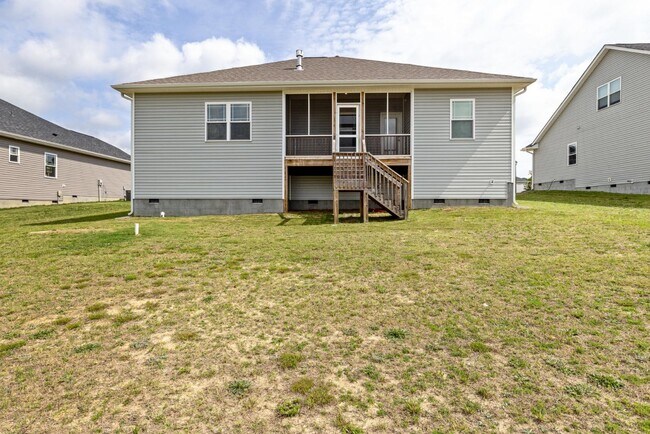 Building Photo - 55 Bushel Basket Dr