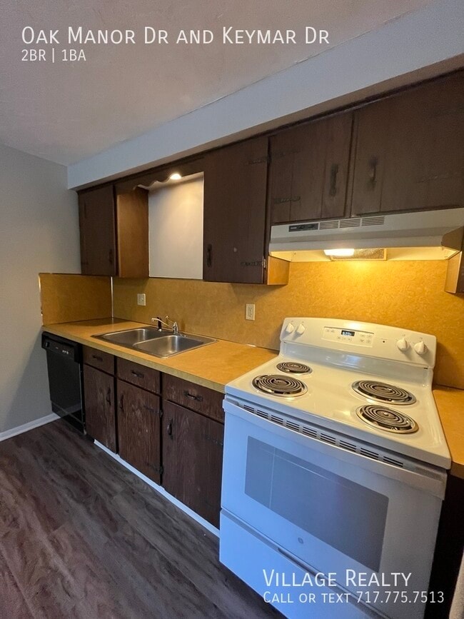 Building Photo - 176 Oak Manor Dr