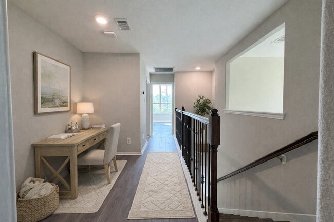 Building Photo - 231 Moon Dance Ct