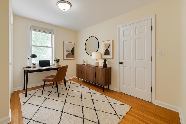 Building Photo - 4 Rademan Pl
