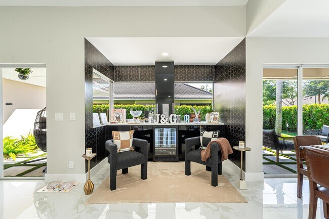 Building Photo - 154 Coventry Pl